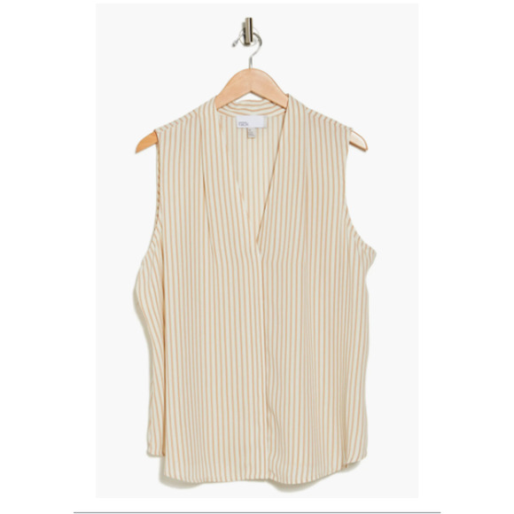 Nordstrom Rack V Neck Shell Women's Size 1X Sleeveless Ivory Stripe Blouse NEW - Picture 1 of 8